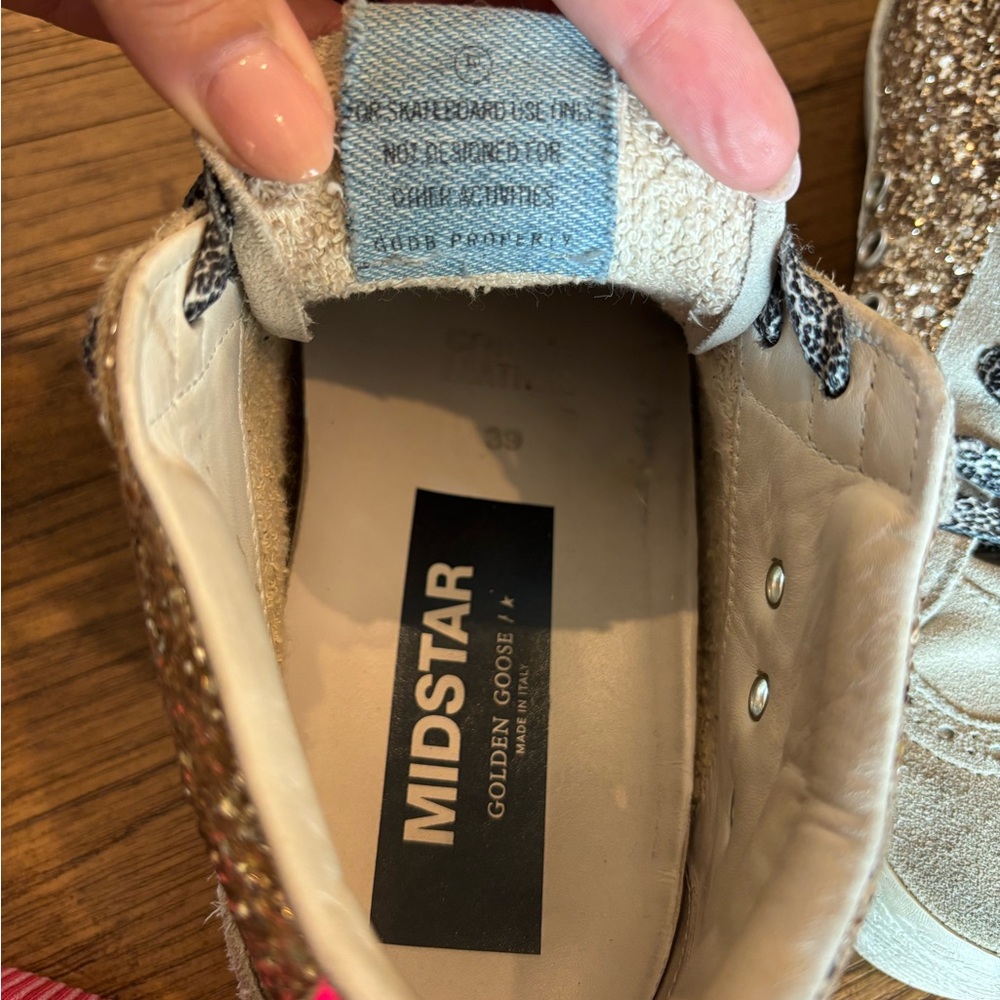 Golden Goose Mid Star Sneakers in Gold Glitter - Picture 8 of 8